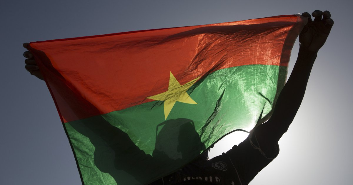 Governo do Burkina Faso corta acesso ao Facebook e limita internet