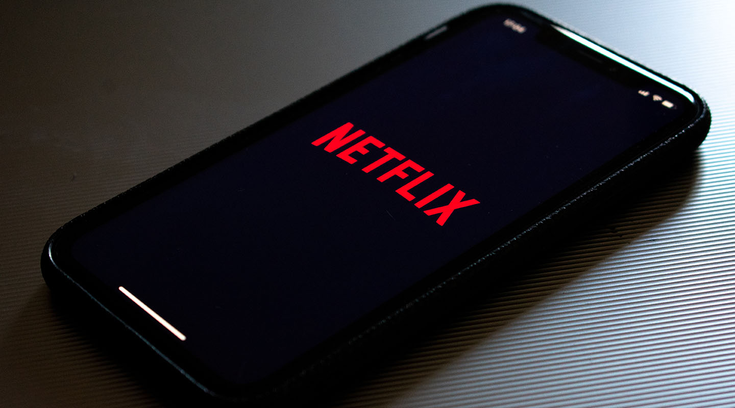 Netflix testa sistema para acabar com a partilha de palavras-passe