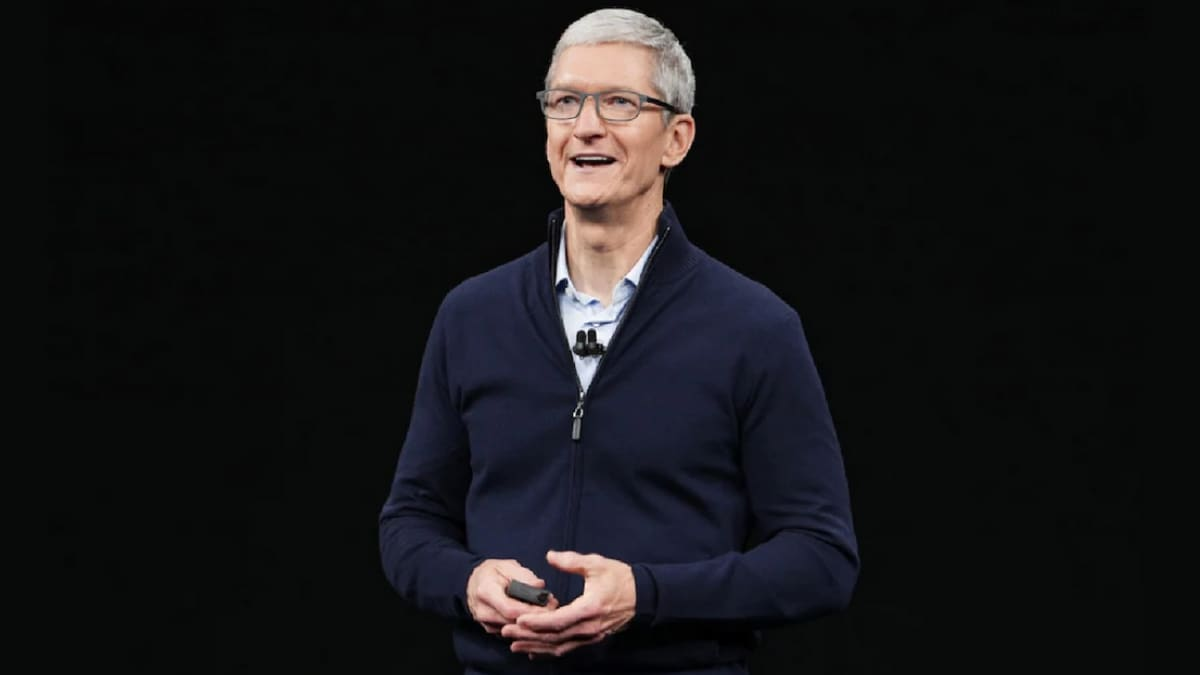 Tim Cook arrecada mais de 750 milhões de dólares ao vender acções da Apple