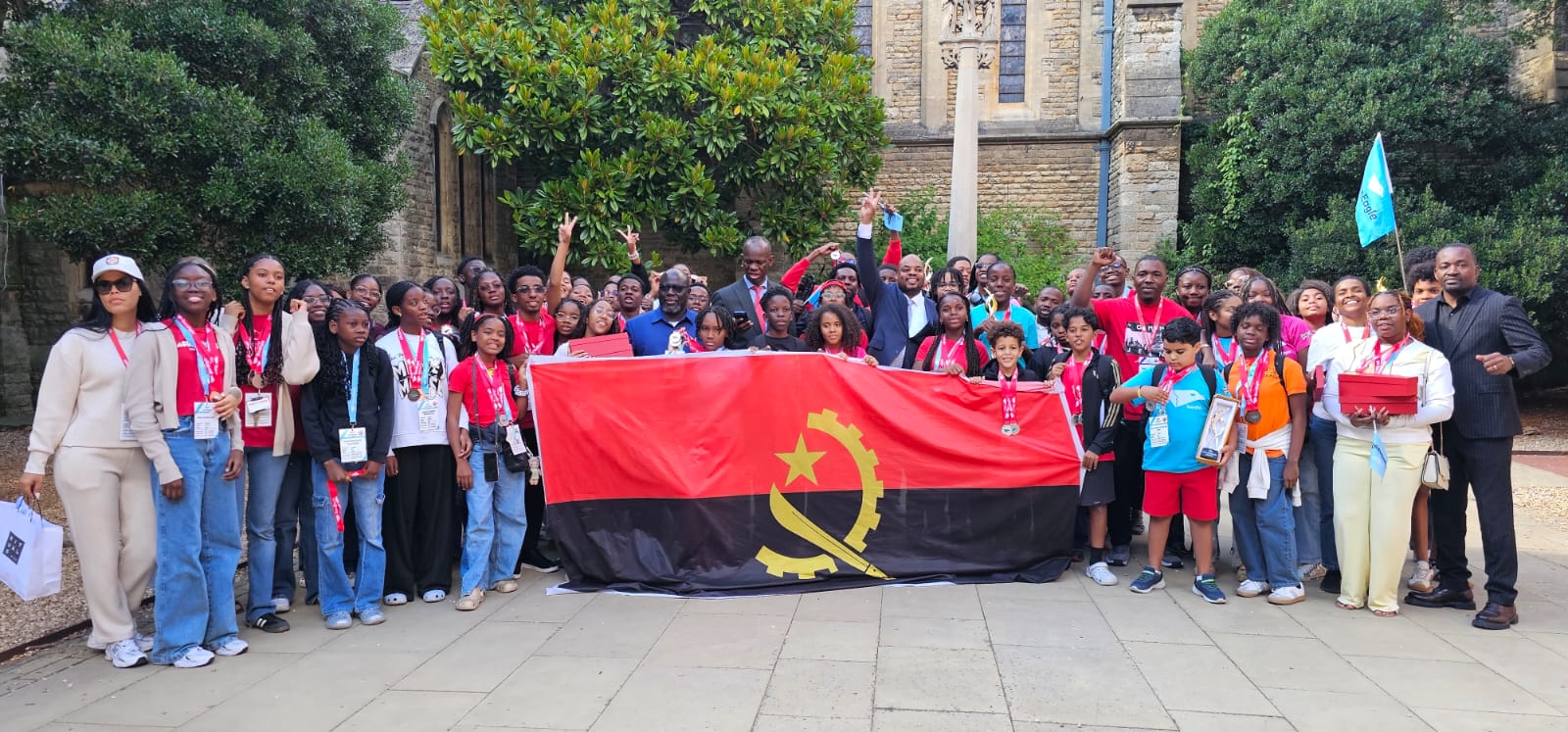 Estudantes angolanos conquistam 90 medalhas em Olimpíadas Académicas em Oxford