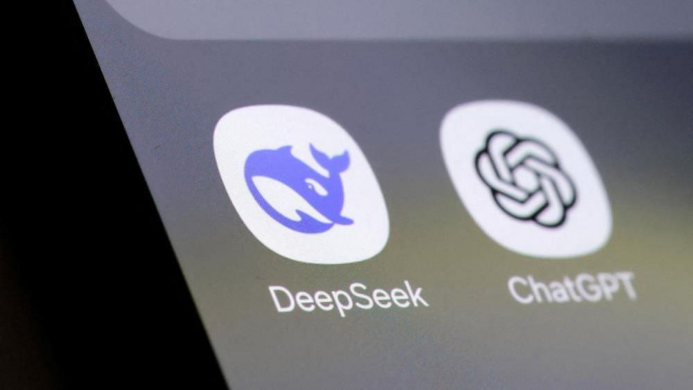 Microsoft e OpenAI investigam suspeita de roubo de dados de IA pela startup chinesa DeepSeek