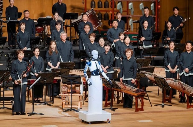 Robot humanoide liderou a orquestra nacional da Coreia do Sul