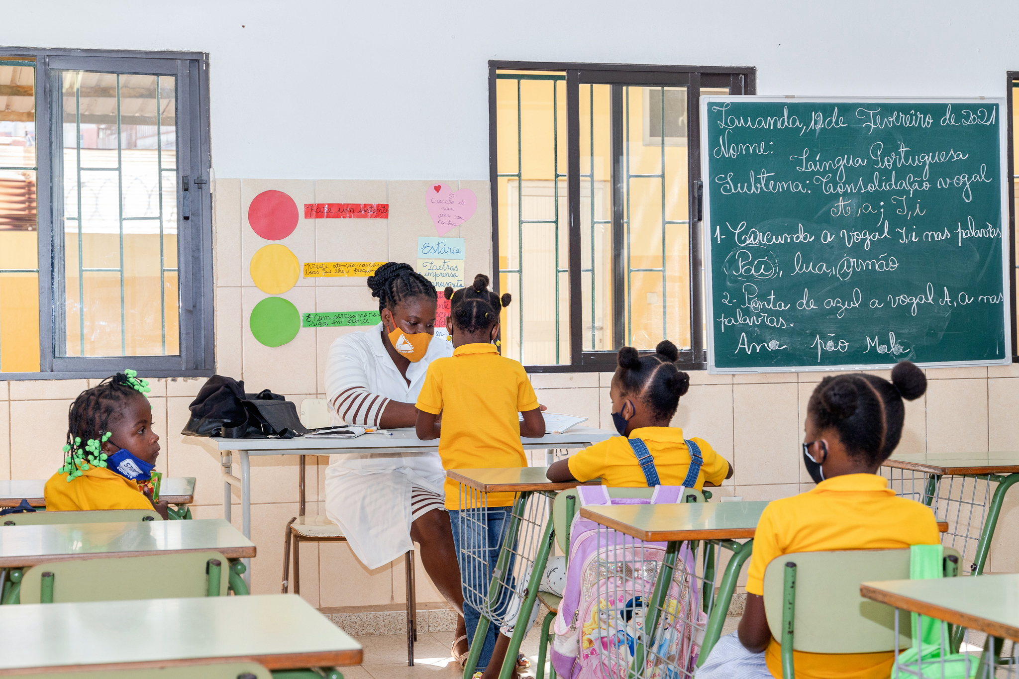 Ministério da Educação anuncia concurso público para actualização da carreira dos professores