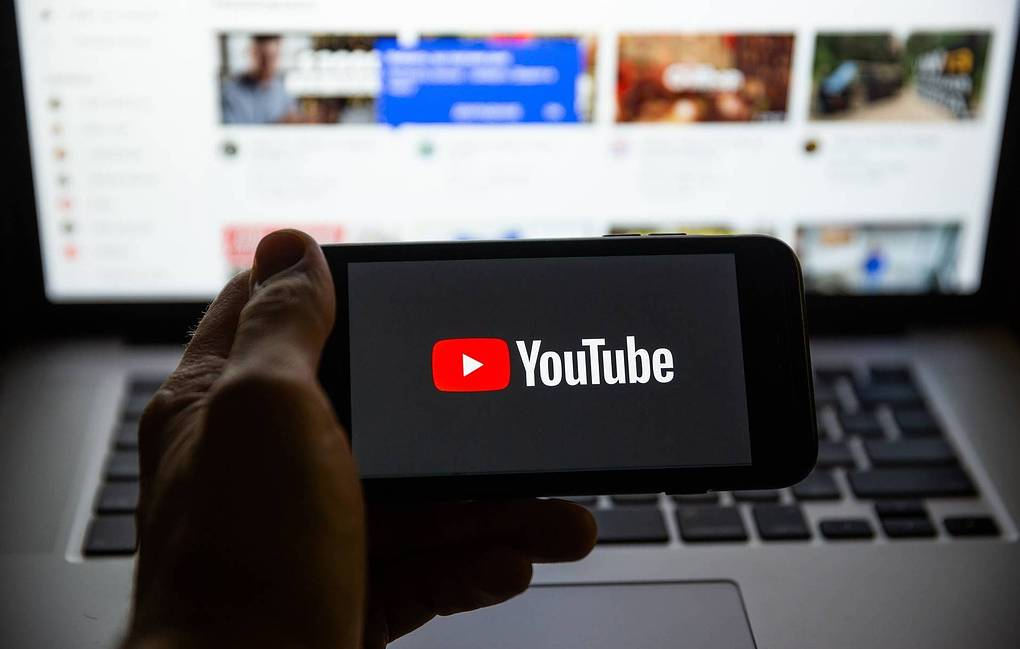 YouTube bloqueia canais financiados pelo governo russo em todo o mundo