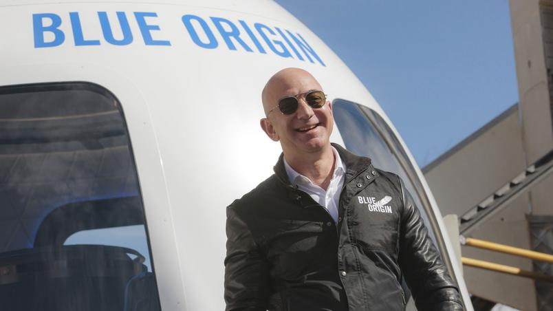 Jeff Bezos viaja ao espeço na tarde desta terça-feira