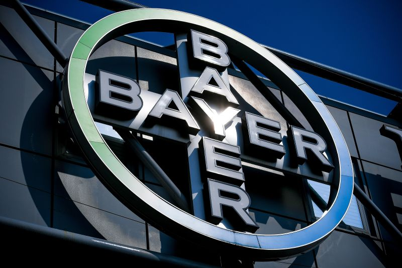 Farmacêutica Bayer vai produzir vacina desenvolvida pela CureVac