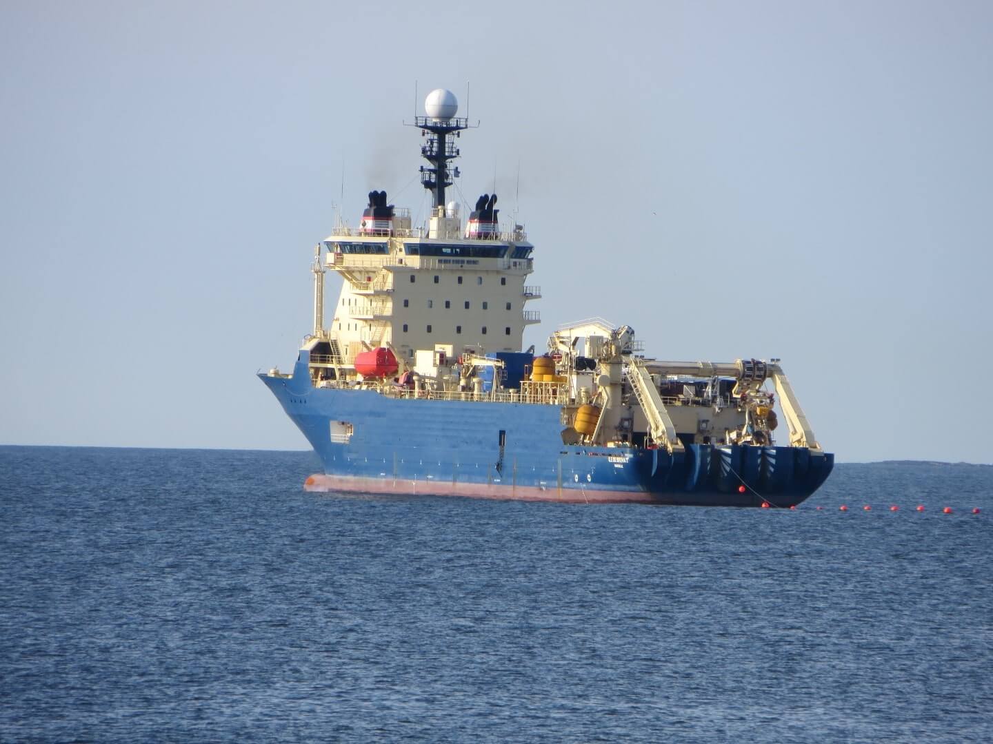 Cabo submarino 2África chega a Angola neste domingo