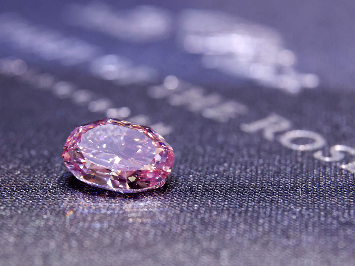 Mineira australiana descobre em Angola o maior diamante rosa do mundo