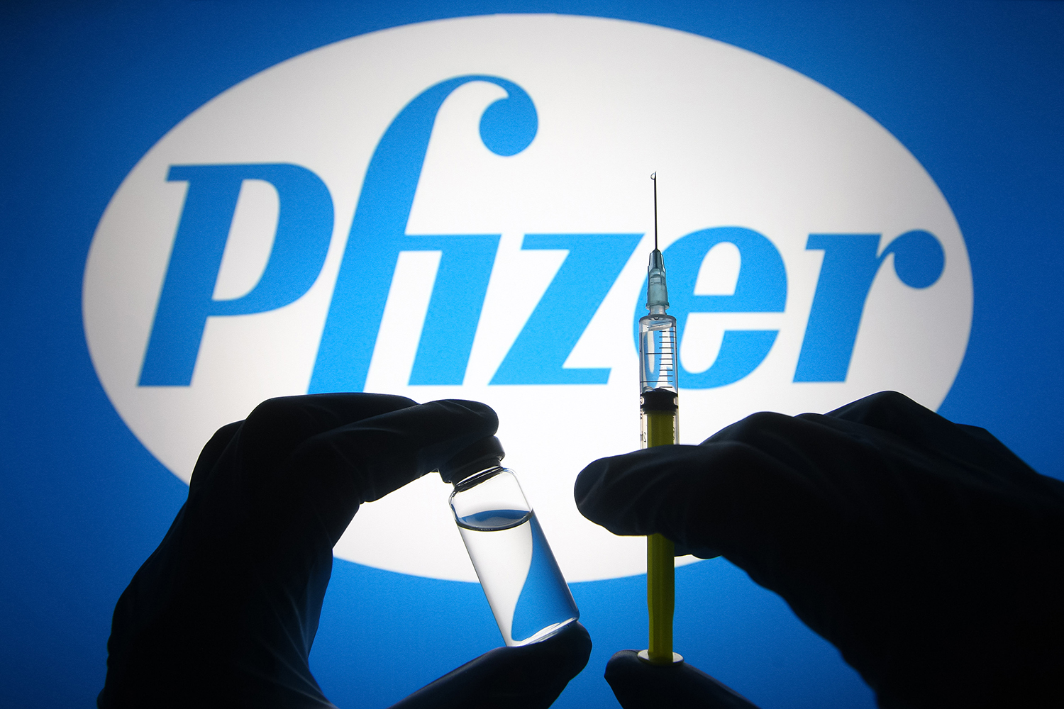 Vacina da Pfizer consegue travar apenas 64% das infecções com a variante Delta