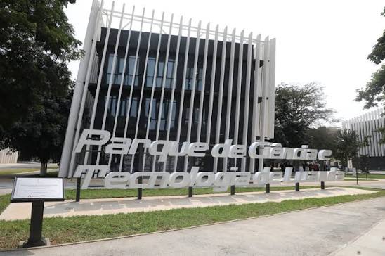 Centro de Backup do Governo de Angola será entregue terça-feira em Luanda