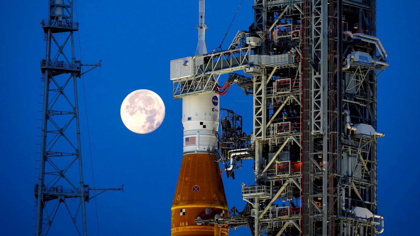 NASA tenta lançar hoje pela segunda vez novo foguetão lunar