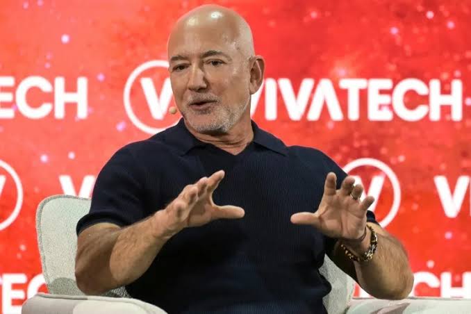 VivaTech 2026: Jeff Bezos defende a colonização da Lua como estratégia para proteger a Terra