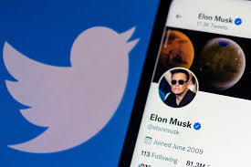 Elon Musk enfrenta processo após comprar acções do Twitter