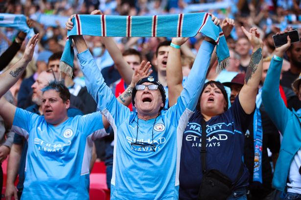 Manchester City está a desenvolver cachecol que avaliará estado emocional dos adeptos